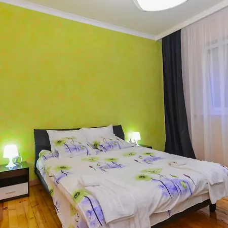 Apartment Sweet - Spacious Two Bedroom On Dondukov Boulevard Sofia